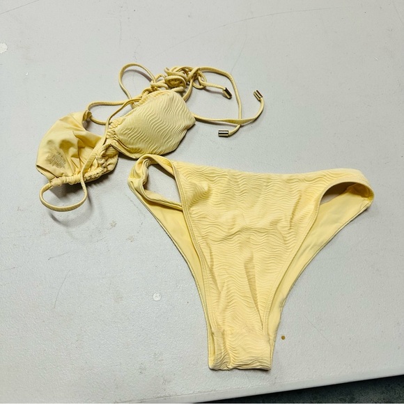 MONDAY Swim Yellow Bikini Set S/P - Picture 5 of 5
